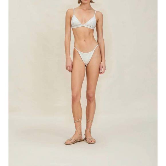 NEW DEVON WINDSOR aubrie top in white - Picture 2 of 3